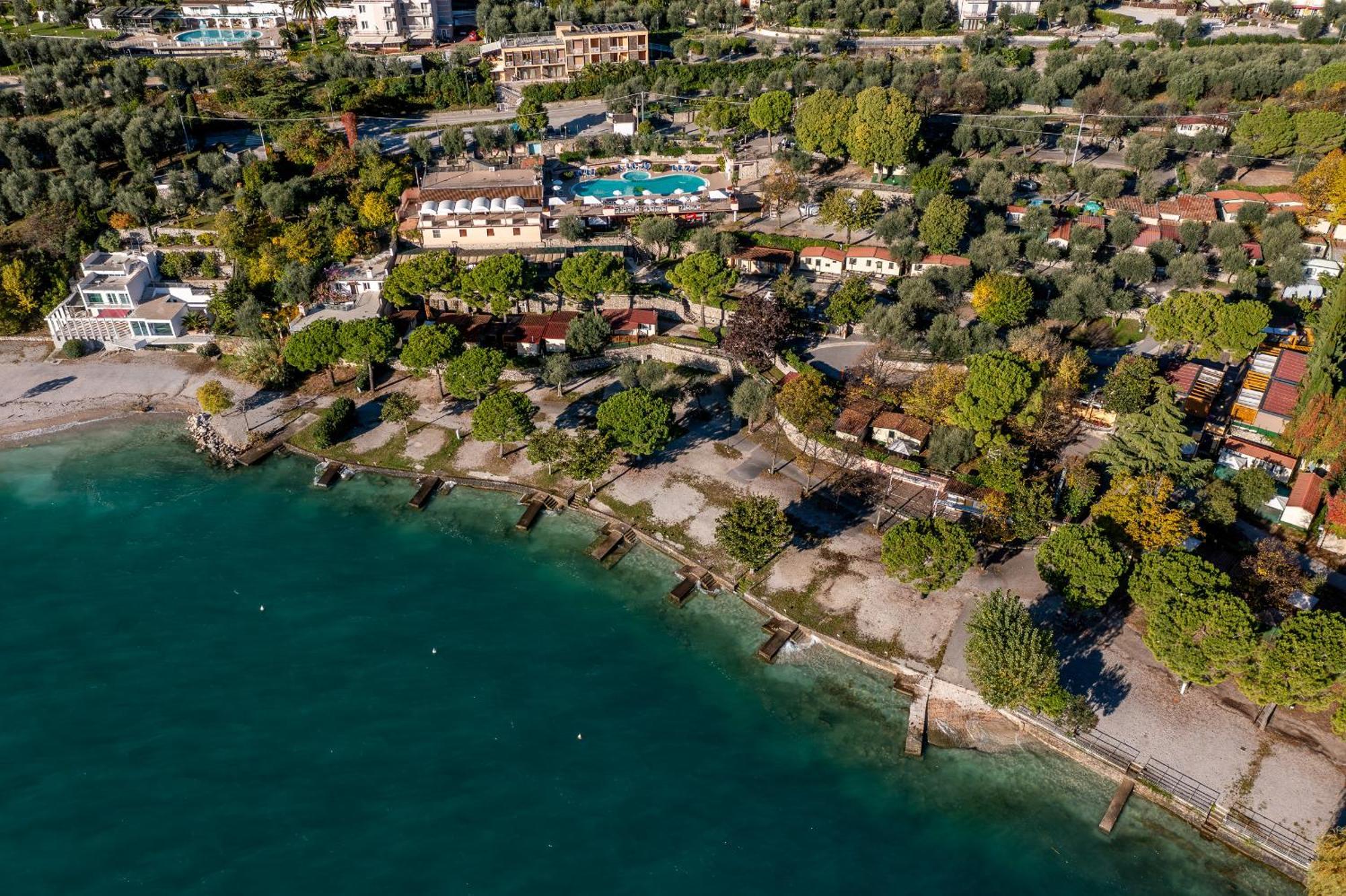 Camping Park Garda Limone sul Garda Exterior foto